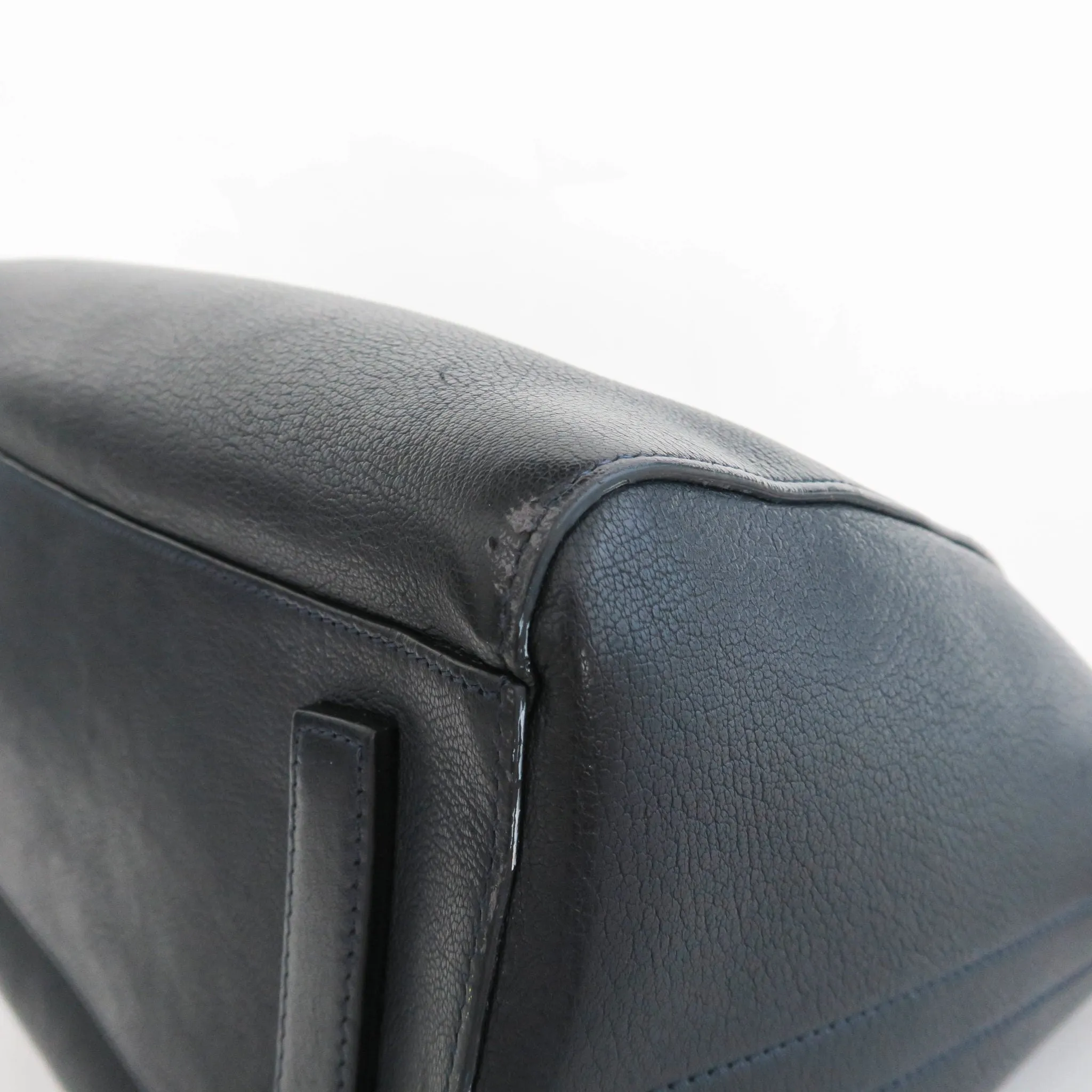 Antigona Medium in Black