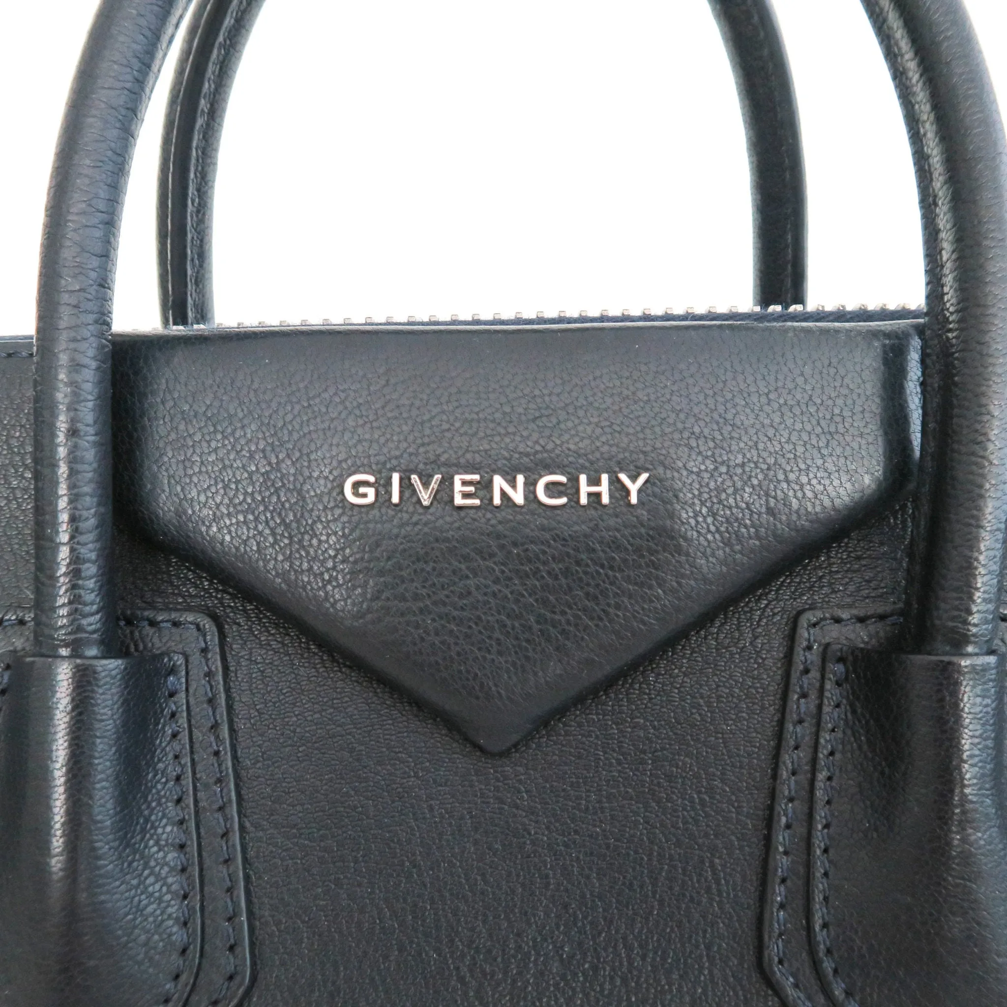 Antigona Medium in Black