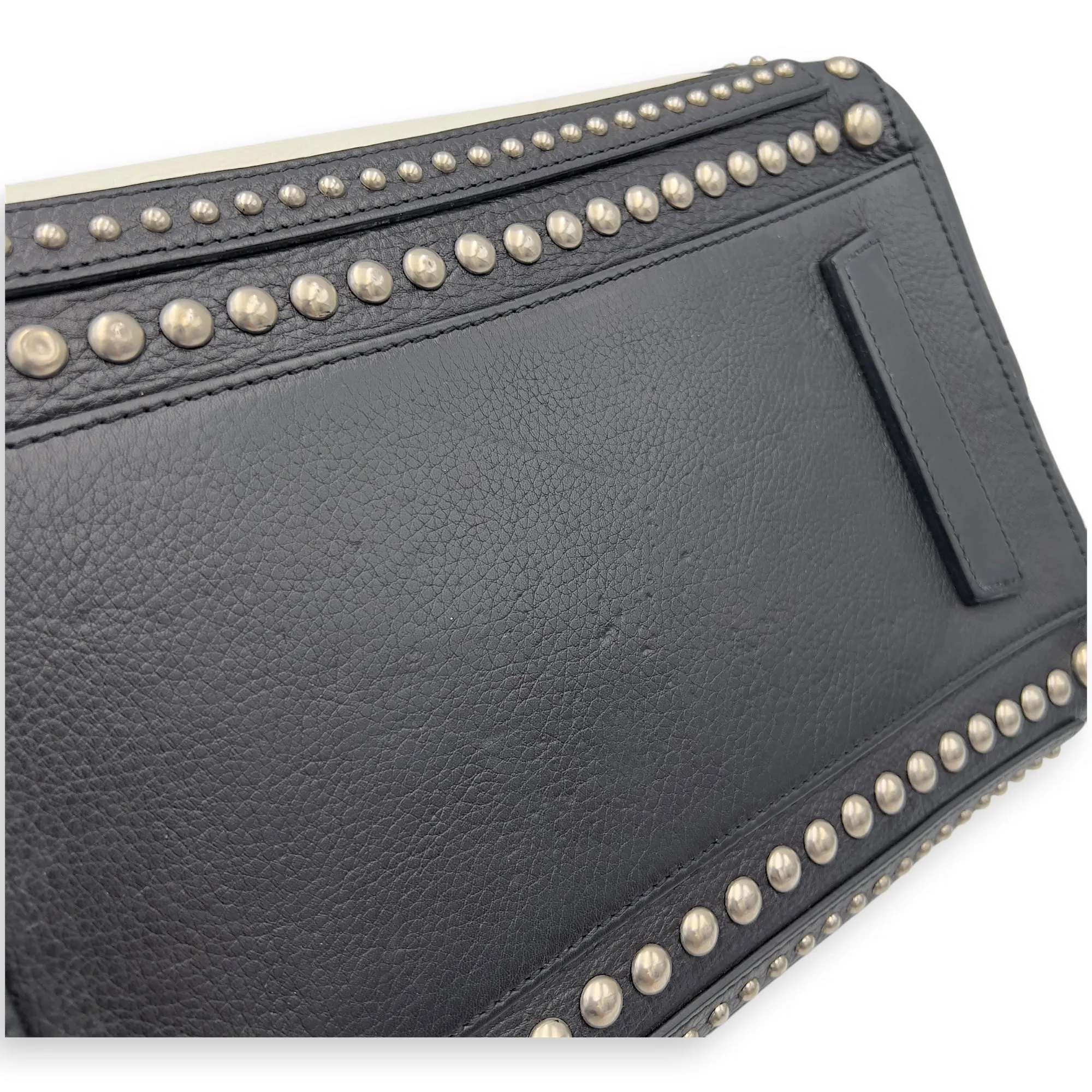 Antigona Top Handle Bag White in Calfskin, Silver hardware