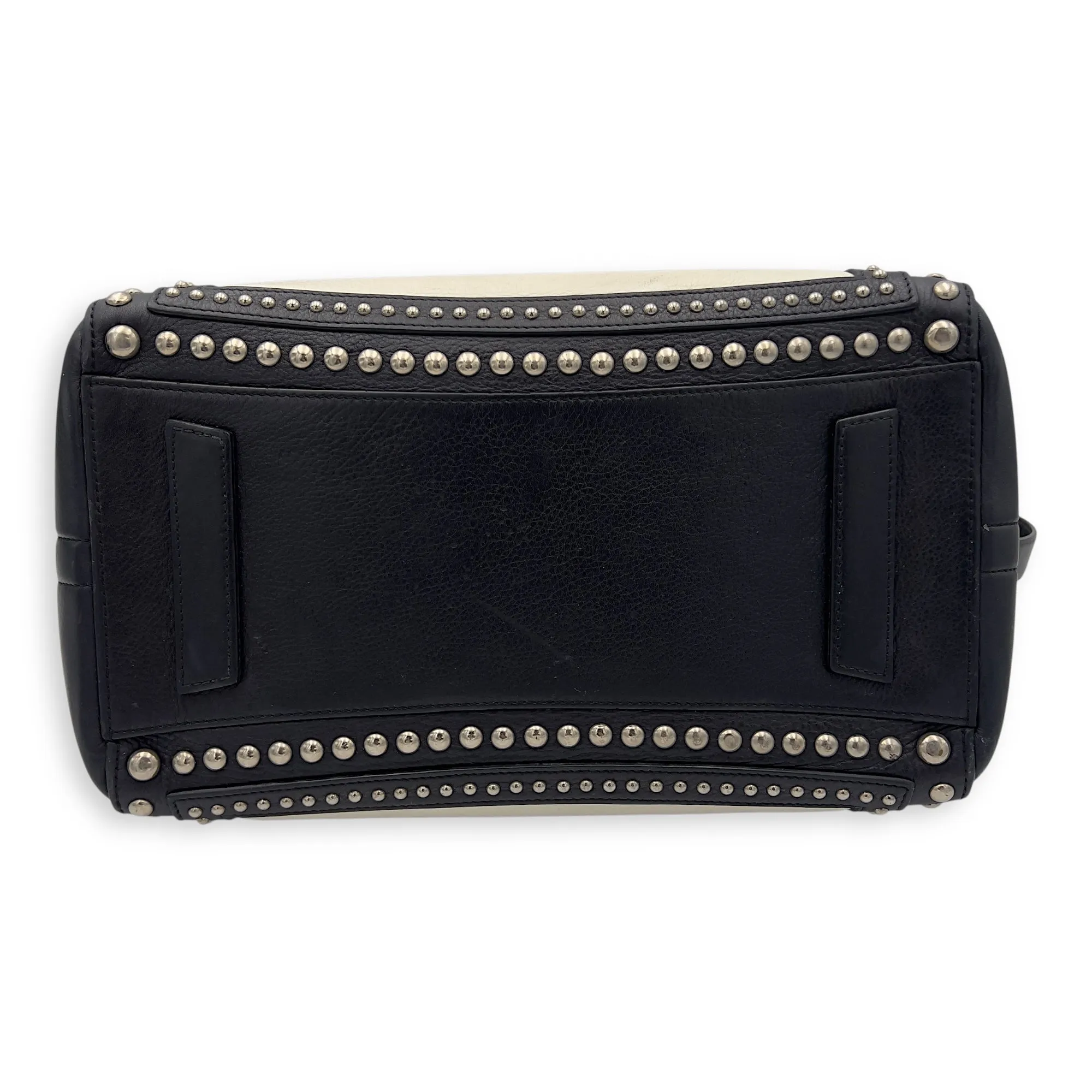 Antigona Top Handle Bag White in Calfskin, Silver hardware