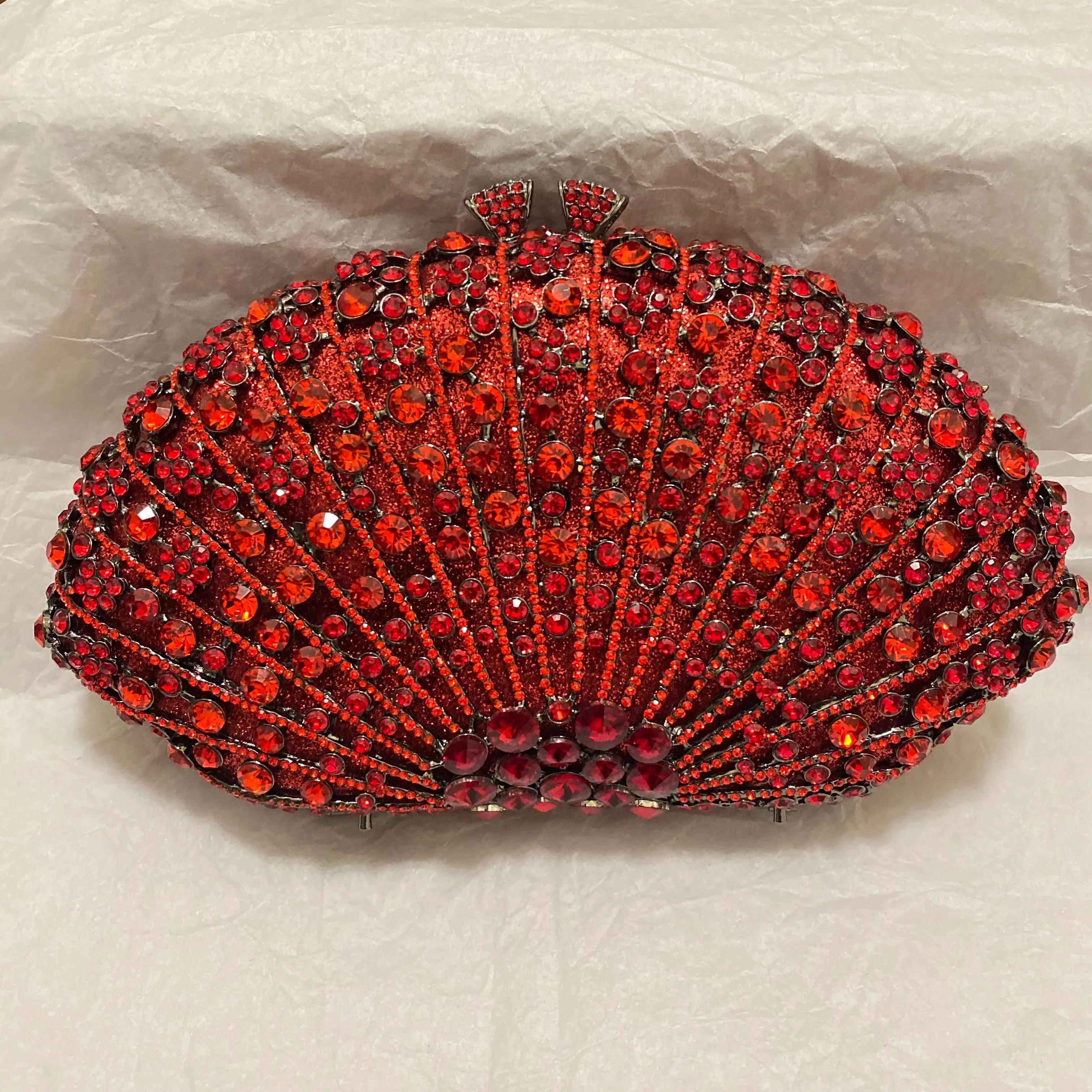 Kumari Clutch