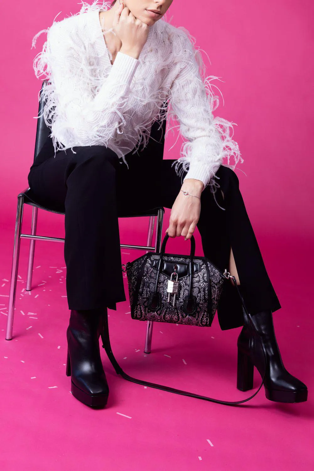 Mini Antigona Lock Bag - Black