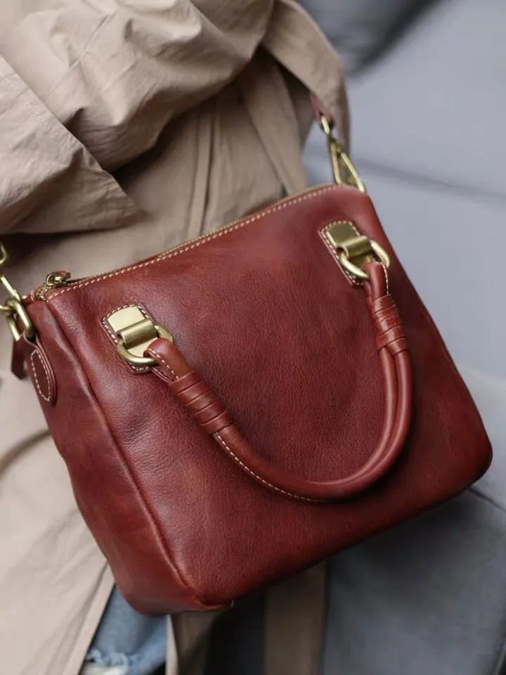 YAAGLE Female Vintage Handmade Real Leather Flap Handbag YG8854